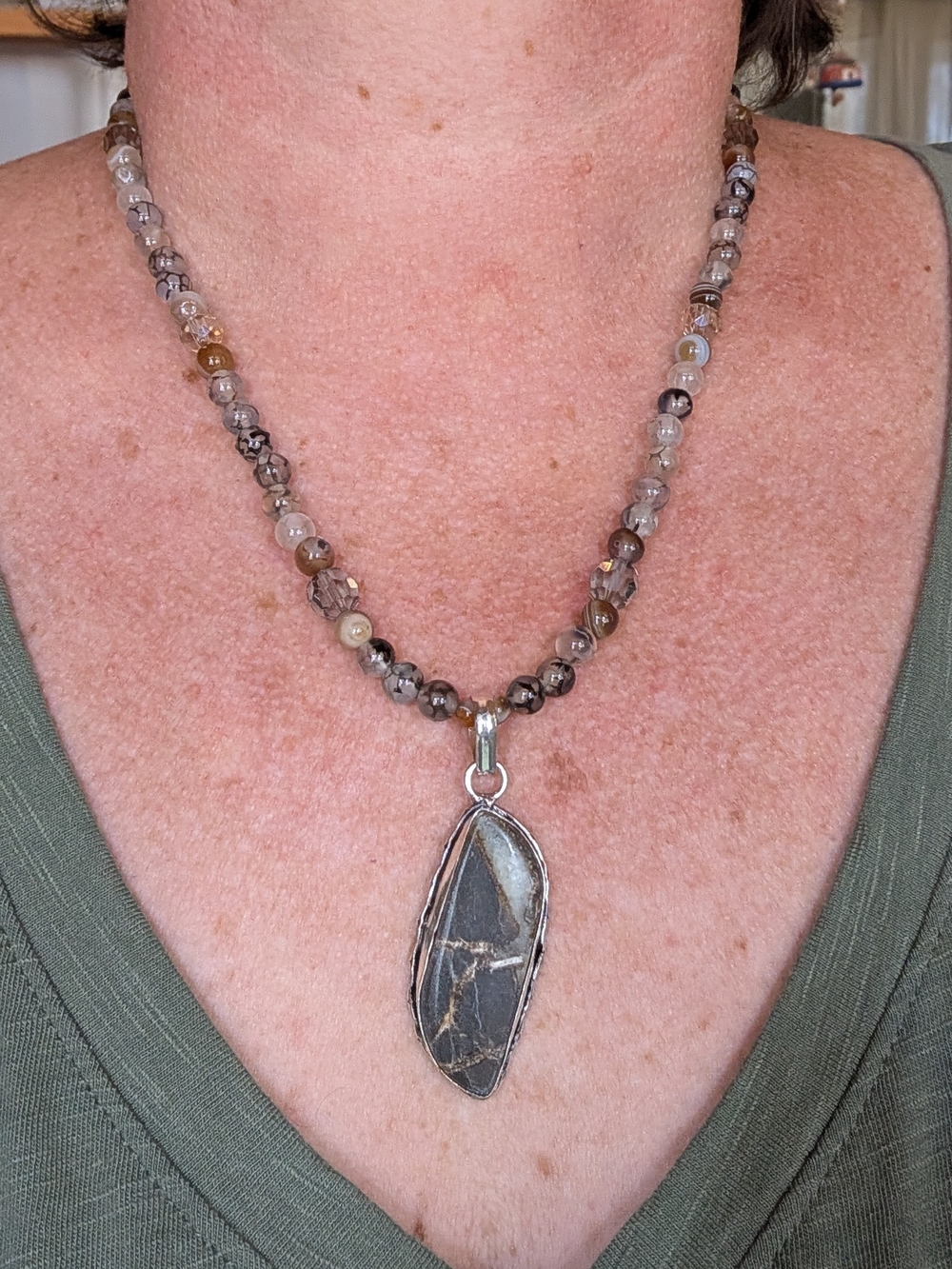 Beaded Agate Pendant Necklace in Brown and Gray